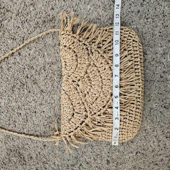 Woven Straw Tan Fringe Envelope Beach Boho Coast Cruise Crossbody Purse - Picture 8 of 10